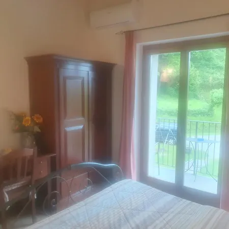 Κατάλυμα σε φάρμα Nona Rosa